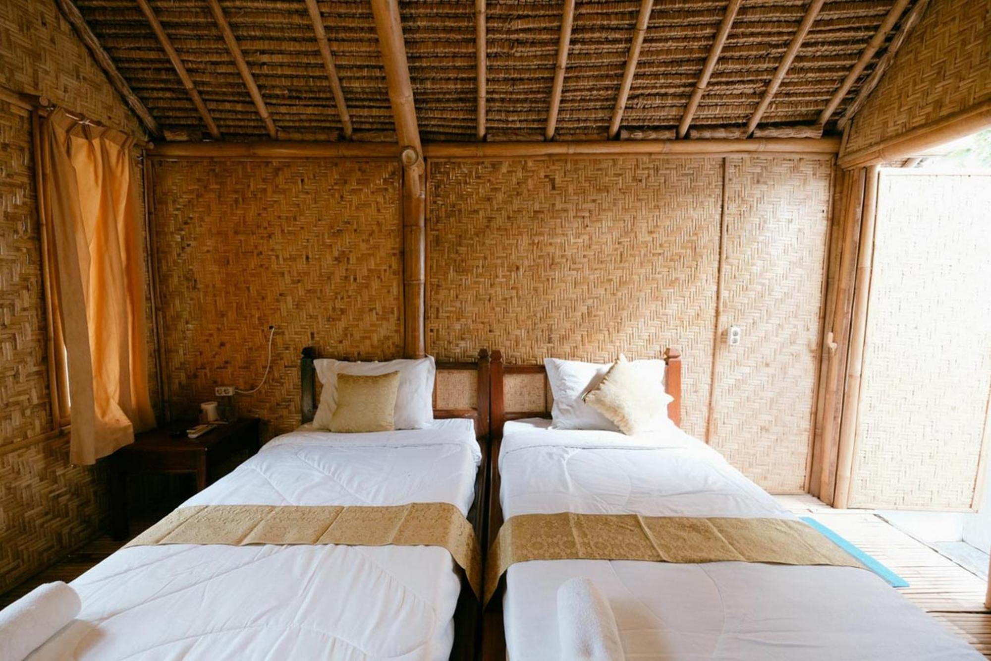 Cici Bungalow Senggigi Mangsit Eksteriør bilde