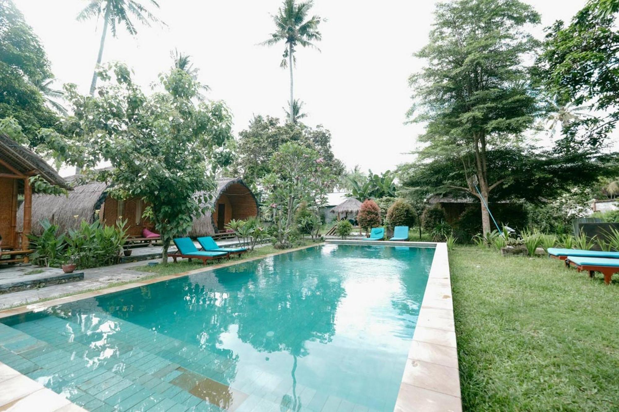 Cici Bungalow Senggigi Mangsit Eksteriør bilde