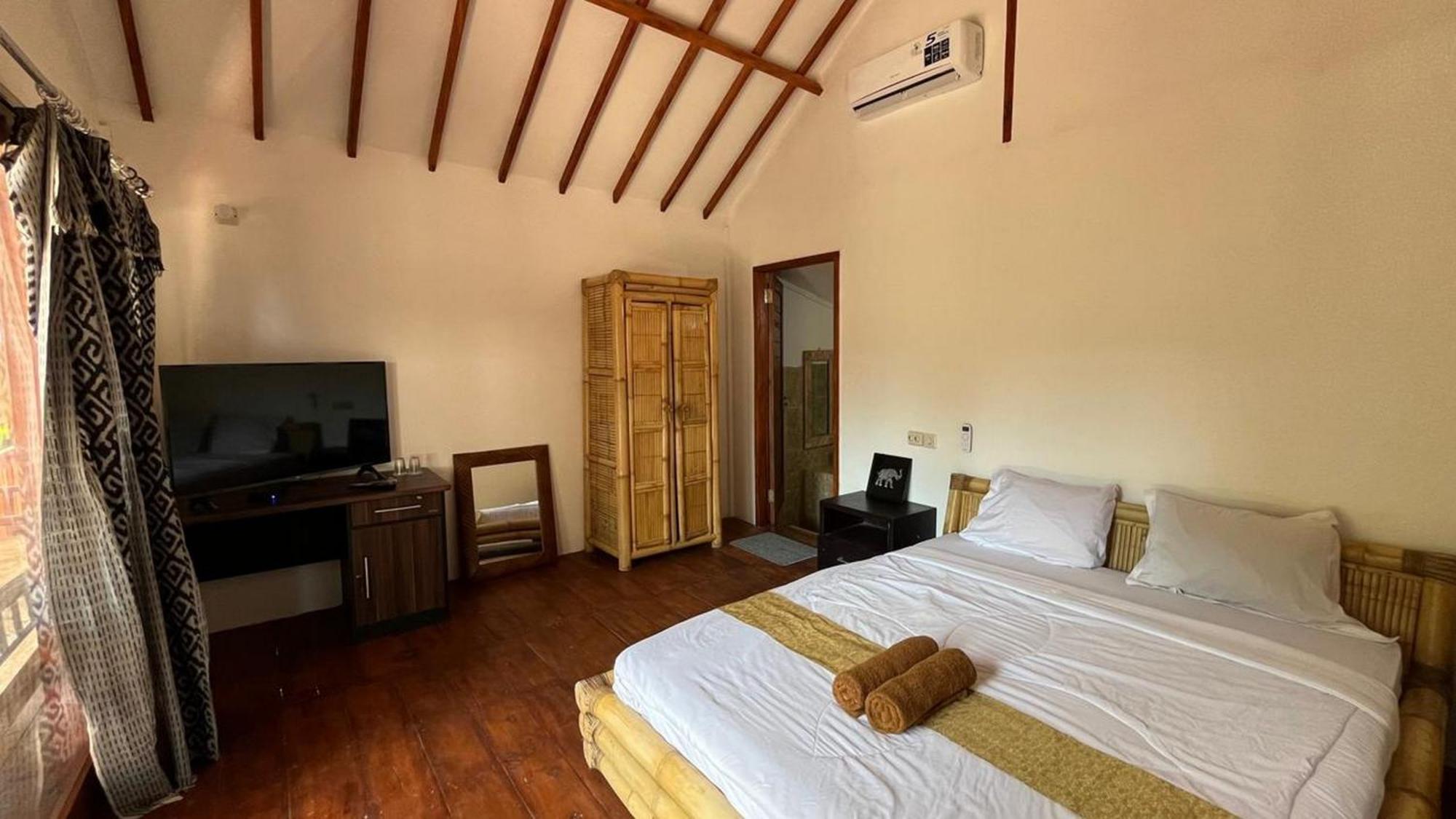 Cici Bungalow Senggigi Mangsit Eksteriør bilde