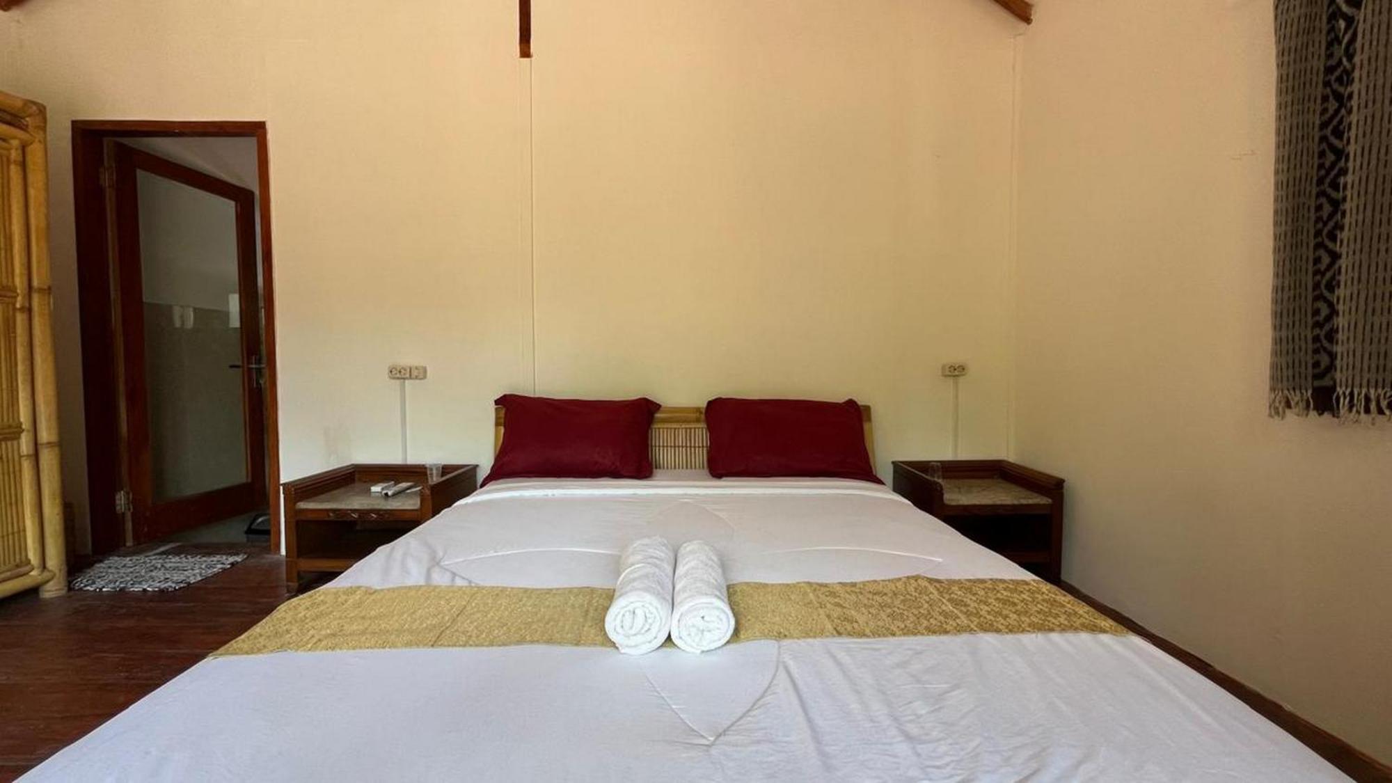 Cici Bungalow Senggigi Mangsit Eksteriør bilde